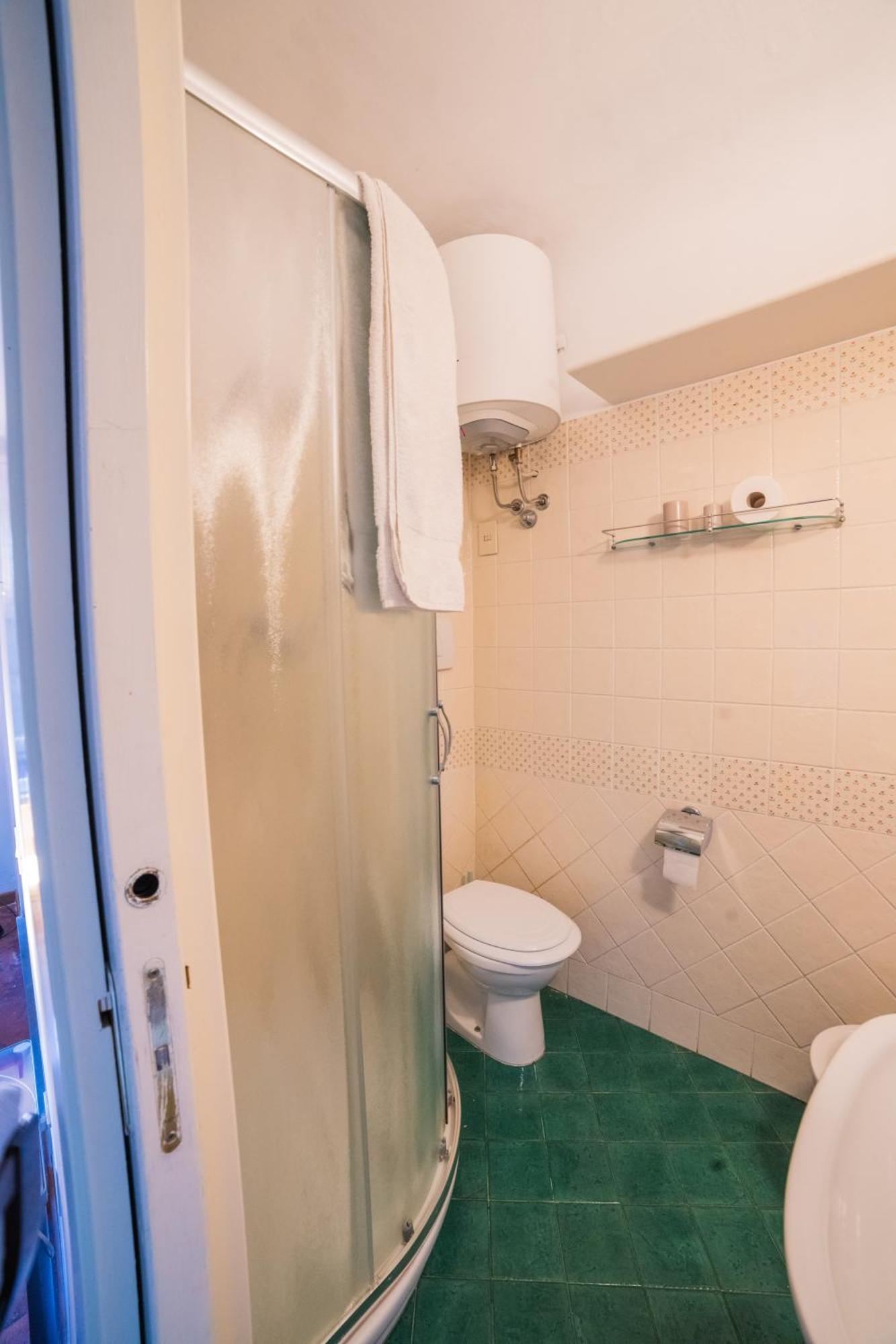 S4 Tower - Dolcevita Holiday Firenze Bagian luar foto